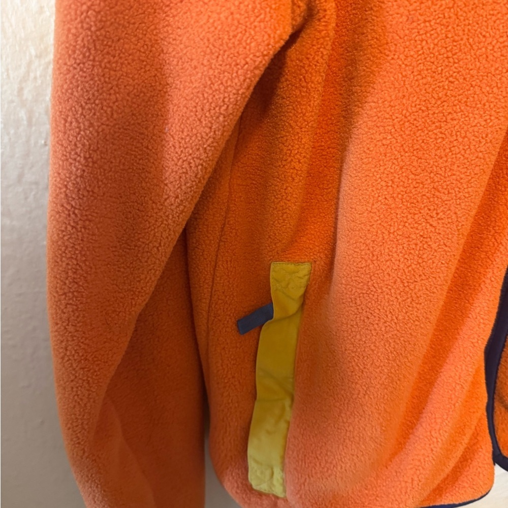 Patagonia Colorful Fleece Jacket with Pink Pocket - Picture 3 of 6
